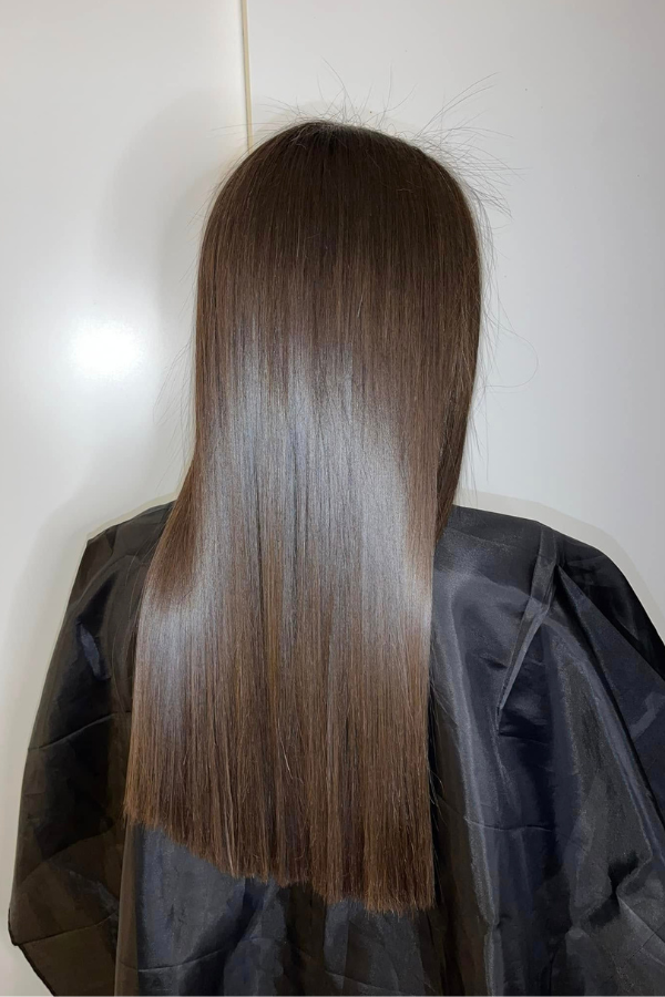 lissage bresilien sur cheveux brun